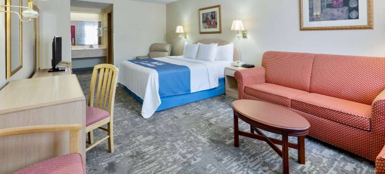 本顿维尔温德姆戴斯套房酒店(Days Inn & Suites by Wyndham Bentonville)图片