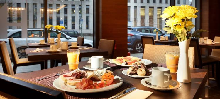 信息欧洲之星柏林酒店(Eurostars Berlin)图片