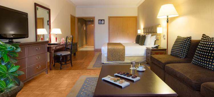 迪拜市中心千禧广场酒店(Millennium Plaza Downtown Hotel)图片