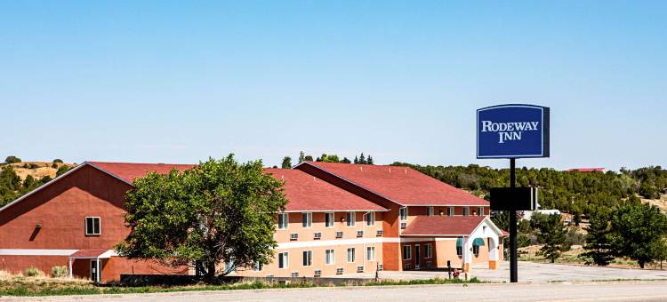 蒙蒂塞洛罗德威旅馆(Rodeway Inn & Suites)图片