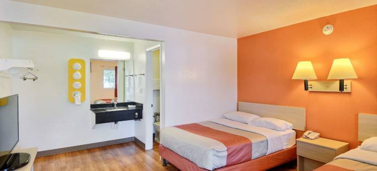 布拉特尔伯勒佛蒙特Travelodge by Wyndham酒店(Travelodge by Wyndham Brattleboro VT)图片