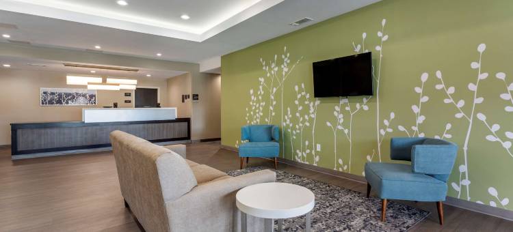 Redwood Inn & Suites Crosby图片
