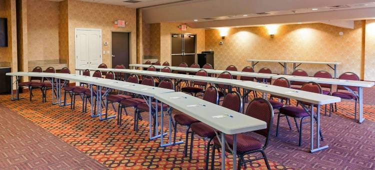 史特斯维尔-穆尔斯维尔舒适套房酒店(Comfort Inn & Suites Statesville - Mooresville)图片