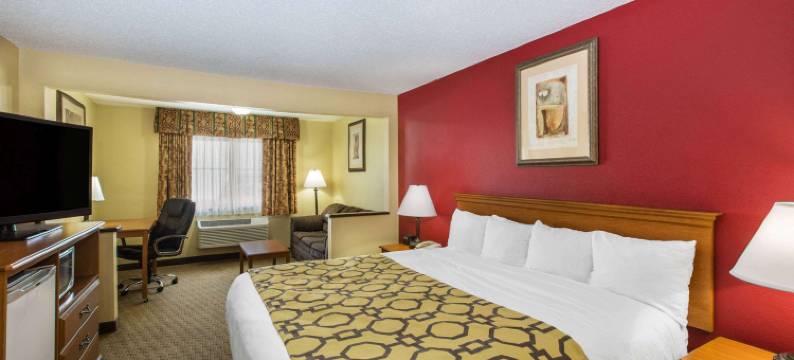 道奇堡呗盟套房酒店(Baymont by Wyndham Fort Dodge)图片