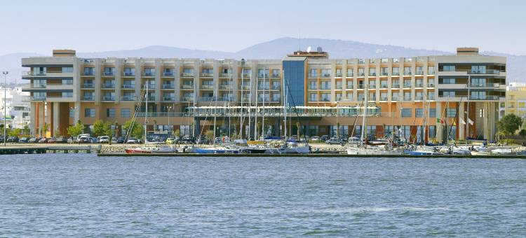 里尔滨海酒店及水疗中心(Real Marina Hotel & Spa)图片