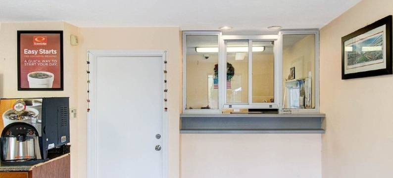 伊康旅馆(Econo Lodge)图片