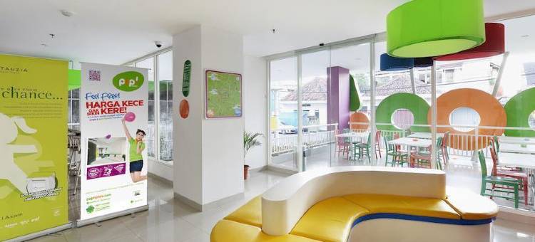 马里奥波罗POP!酒店(Pop! Hotel Malioboro - Yogyakarta)图片