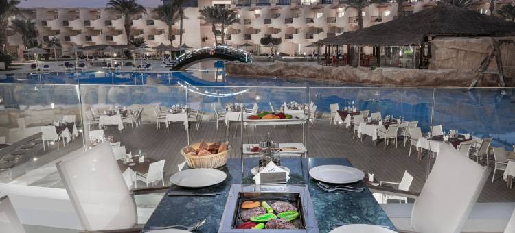 萨赫尔哈希什皮拉米萨海滩度假村(Pyramisa Beach Resort Sahl Hasheesh)图片
