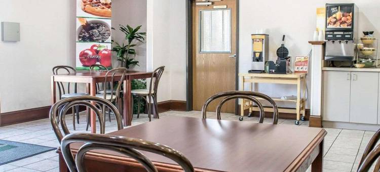 布鲁克斯路易斯维尔南凯艺套房酒店(Quality Inn & Suites Brooks Louisville South)图片