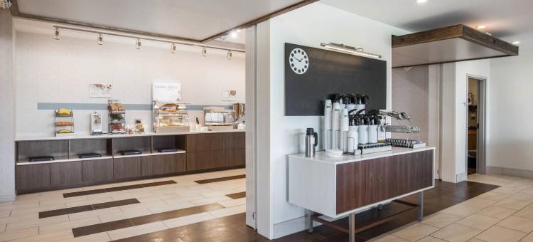 Holiday Inn Express & Suites Ludington图片