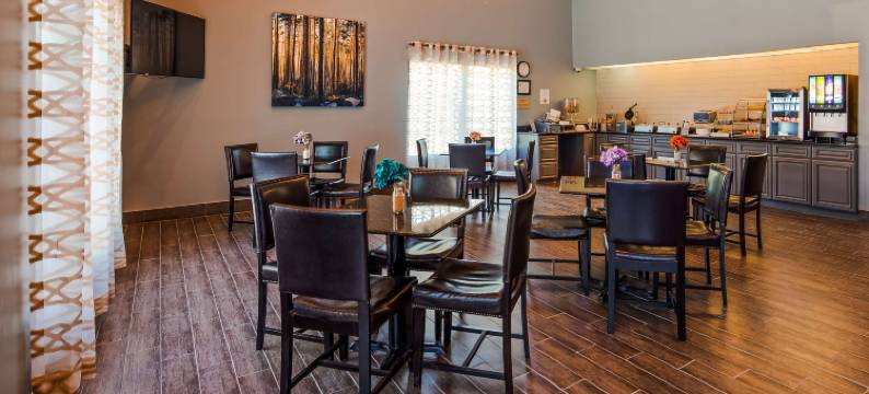 伯特纳克里德穆尔贝斯特韦斯特酒店(Best Western Butner Creedmoor Inn)图片