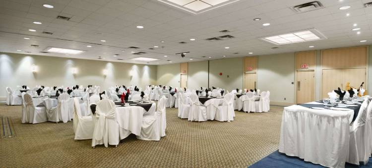 特伦顿温德姆华美达酒店(Ramada by Wyndham Trenton)图片