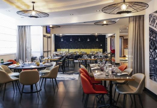 Novotel Paris 17 Hotel Overview