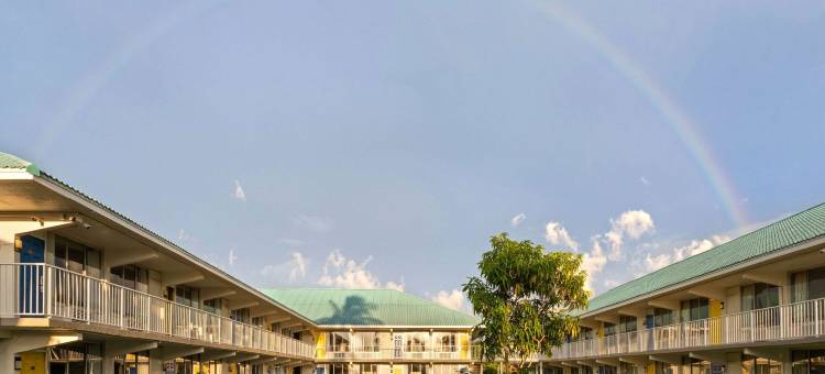 Days Inn & Suites by Wyndham Fort Pierce Midtown图片