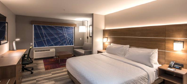 凤凰城北欢乐谷智选假日套房酒店(Holiday Inn Express & Suites PHOENIX NORTH - HAPPY VALLEY by IHG)图片