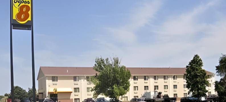 林肯西温德姆速8酒店(Super 8 by Wyndham Lincoln West)图片