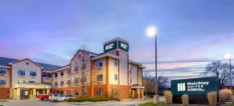 芝加哥希尔赛德MainStay套房酒店(MainStay Suites Chicago Hillside)图片