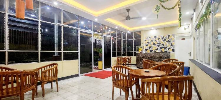 RedDoorz Near Pelabuhan Sri Bintan Pura Tanjungpinang图片