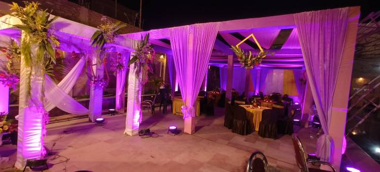 Ratna Hotel & Banquet图片