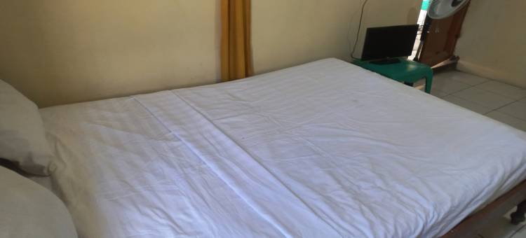 OYO 苏里帕膳宿公寓伊斯兰旅馆(Hotel O Suripah Kostel Syariah)图片