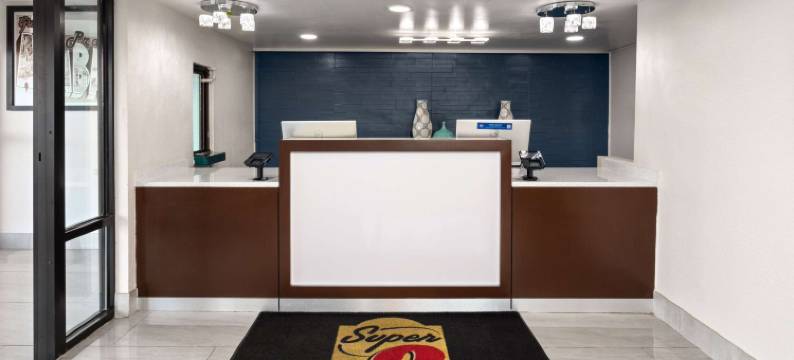 普拉特维尔蒙哥马利速8酒店(Super 8 by Wyndham Prattville Montgomery)图片