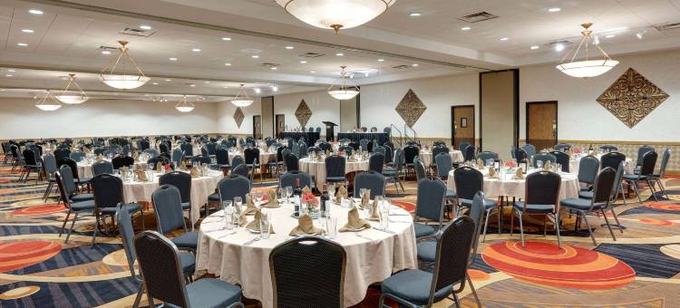 小石城温德姆河滨酒店(Wyndham Riverfront Little Rock)图片