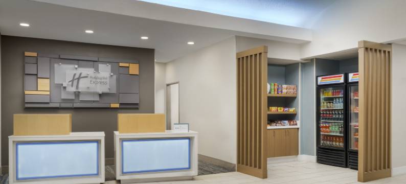 伊朗德阔伊特智选假日酒店(Holiday Inn Express ROCHESTER NE - IRONDEQUOIT by IHG)图片