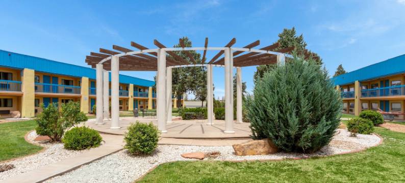 克洛维斯温德姆戴斯套房酒店(Days Inn & Suites by Wyndham Clovis)图片