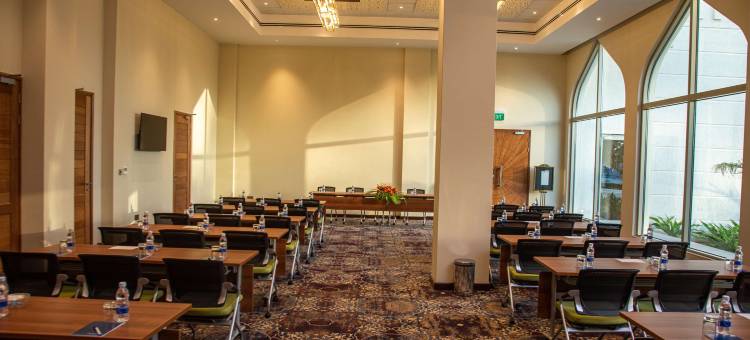 金色郁金香桑给巴尔机场酒店(Golden Tulip Zanzibar Airport)图片