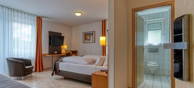 Uno Hotel Stuttgart Großbettlingen图片