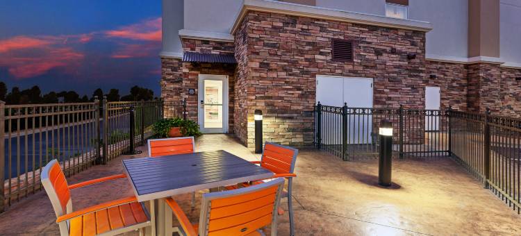 希尔顿欢朋酒店-北小岩麦凯恩购物中心(Hampton Inn North Little Rock-McCain Mall)图片