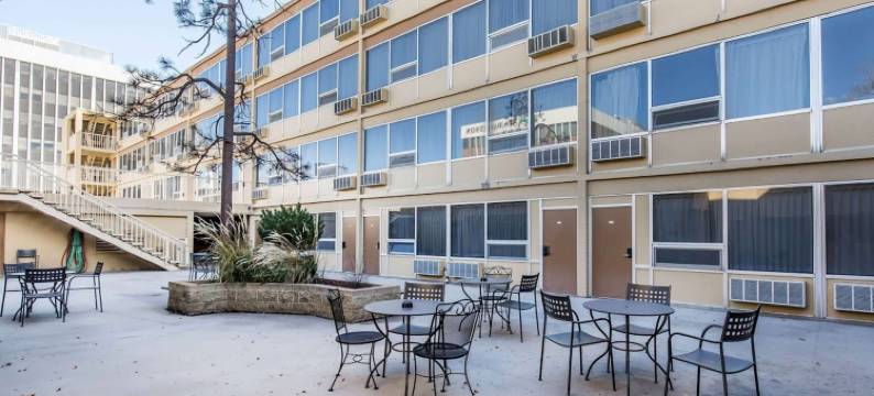 温德姆速8 格雷特瀑布市中心(Super 8 by Wyndham Great Falls City Center)图片