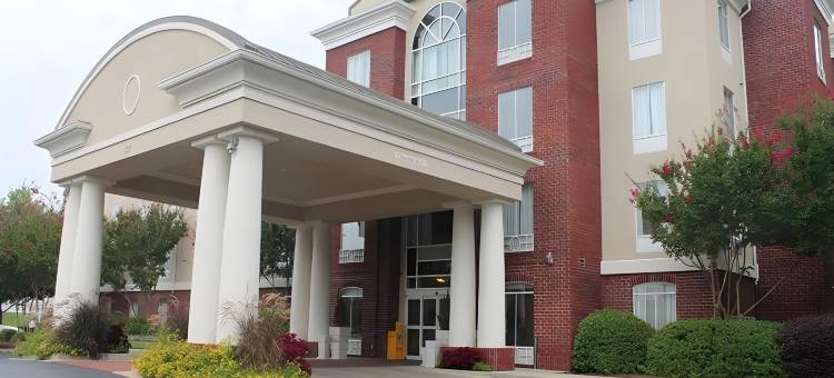 智选假日套房酒店里普利(Holiday Inn Express & Suites Ripley)图片