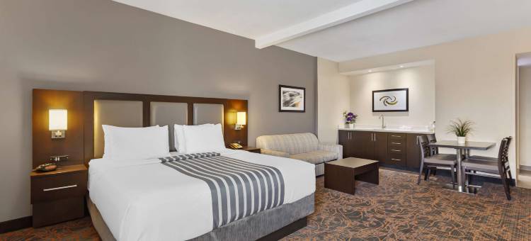 多伦多行政贝斯特韦斯特优质酒店(Best Western Plus Executive Inn)图片