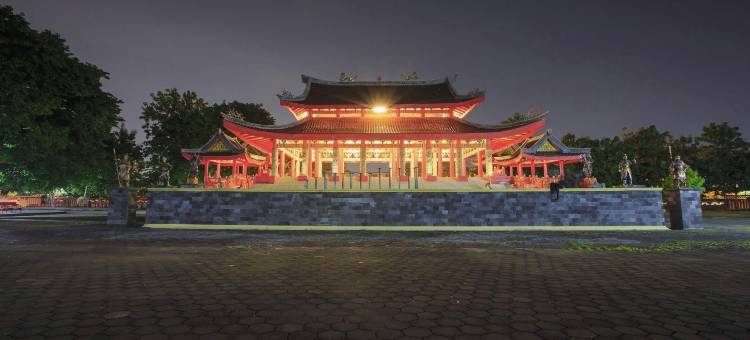 红多兹酒店-近三宝垄武吉萨里(RedDoorz Near Bukitsari Semarang)图片