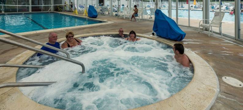 美妙的度假之旅：在切萨皮克湾享受我们的舒适木屋！(Amazing Getaway: Enjoy Our Cozy Log Cabins on the Chesapeake Bay!)图片