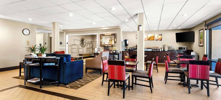 雷丁凯富酒店(SureStay Plus by Best Western Reading North)图片