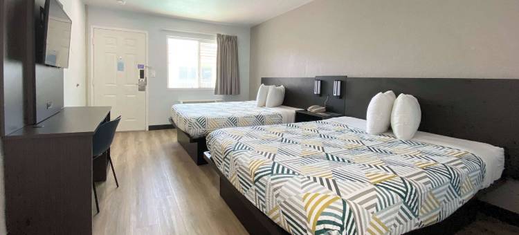 科斯塔梅萨6号汽车旅馆(Motel 6 Costa Mesa, CA)图片