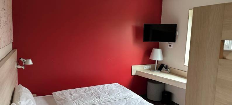 吕讷堡石楠草原西塞尔威斯酒店(Serways Hotel Lüneburger Heide West)图片