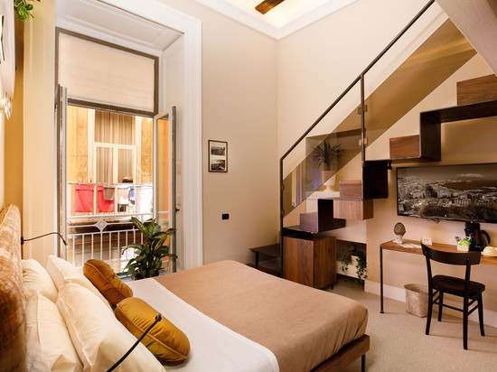 那不勒斯梅尔罗斯酒店