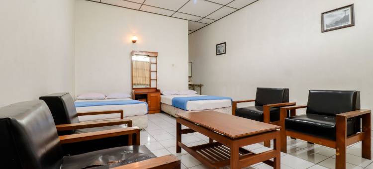 萨特里亚菲酒店(Satriafi Hotel)图片