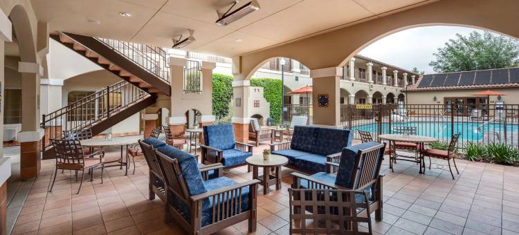 雷德兰兹艾尔酒店(Ayres Hotel Redlands - Loma Linda)图片