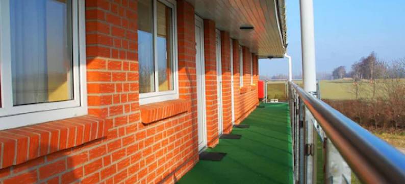 罗斯托克托尔卡溪利诺酒店(Hotel Ziegenkrug Rostocker Tor)图片