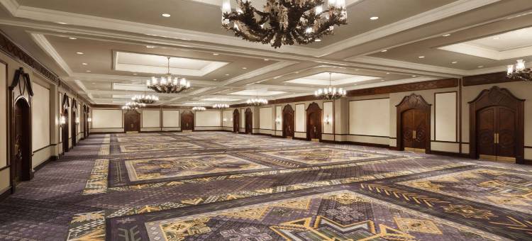 惠斯勒费尔蒙城堡酒店(Fairmont Chateau Whistler)图片