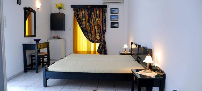 安娜齐西莫斯酒店(Anna Zisimos)图片