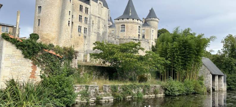 布鲁耶尔酒店(Les Bruyeres Chambres Dhotes et Gite)图片