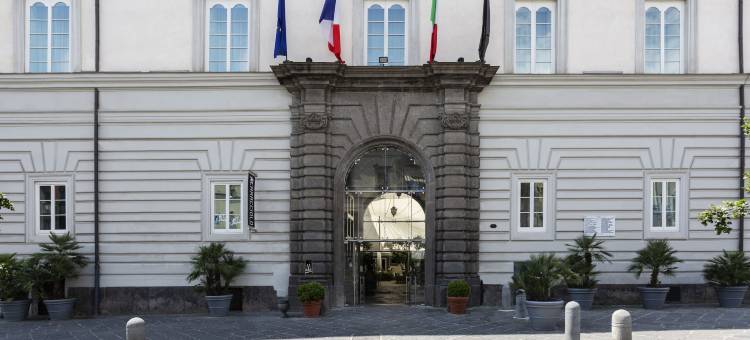那不勒斯帕拉索卡拉乔洛酒店(Palazzo Caracciolo Naples)图片