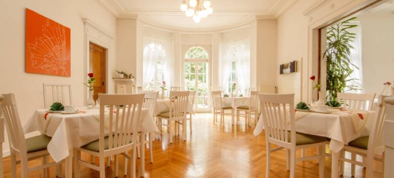 户外生活别墅公寓(Aparthotel Villa Freisleben)图片