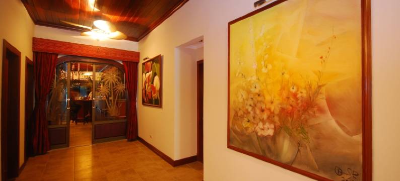 罗兰戈尔菲托度假酒店(Hotel Casa Roland Golfito Resort)图片