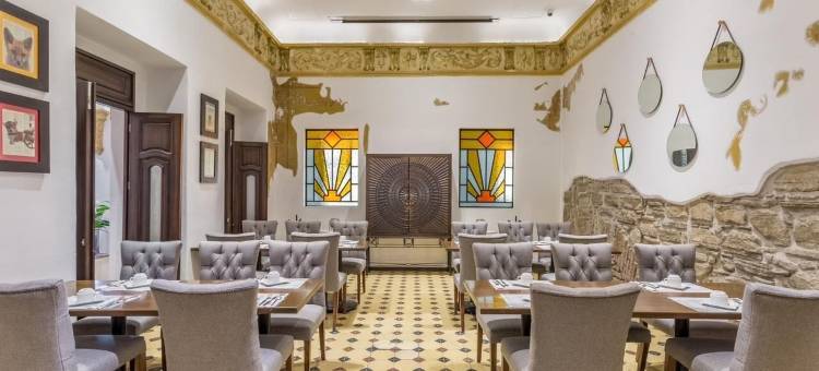 伊孔尼克普耶布拉酒店(Ikonik Hotel Puebla)图片